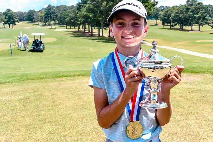 Tyler Wtts shoots 61