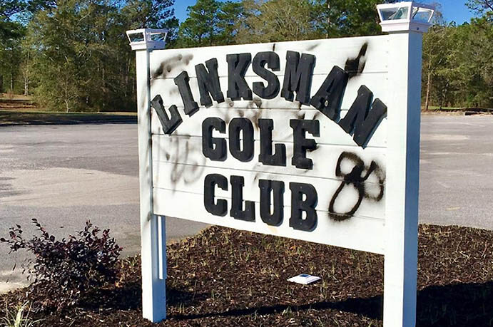 Linksman Golf Course sign vandalized in 2017