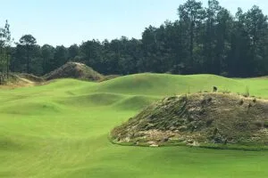 Pinehurst No 10 mounds