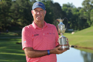 Stewart Cink with Regions Tradition trophy